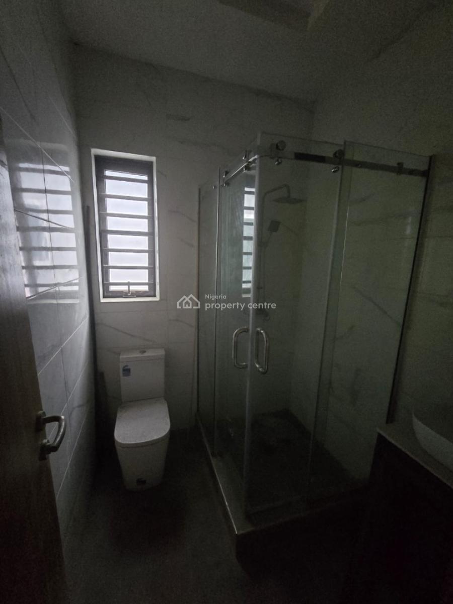 5 Bedroom Terraced Duplex +bq, Gra Phase 1, Magodo, Lagos, Terraced Duplex for Rent