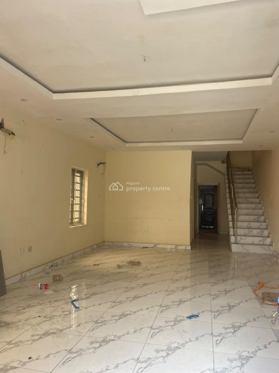 4 Bedrooms Semi Detached Duplex @ Gateway Zone Magodo Gra Phase 1, Gra Phase 1, Magodo, Lagos, Semi-detached Duplex for Rent
