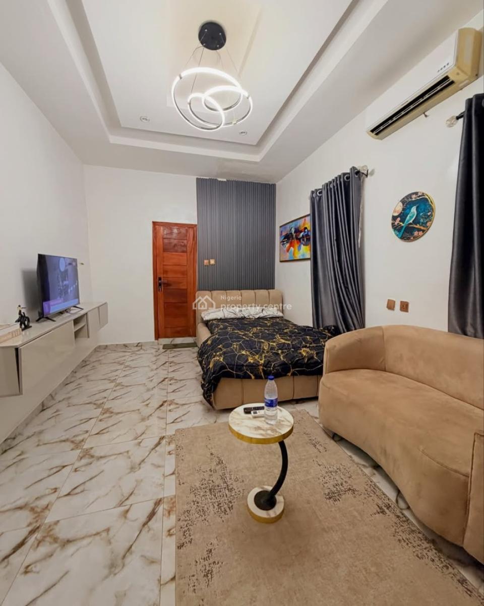 Spacious Furnished 2 Bedroom Terrace Duplex with Bq, Magodo, Lagos, Terraced Duplex for Sale