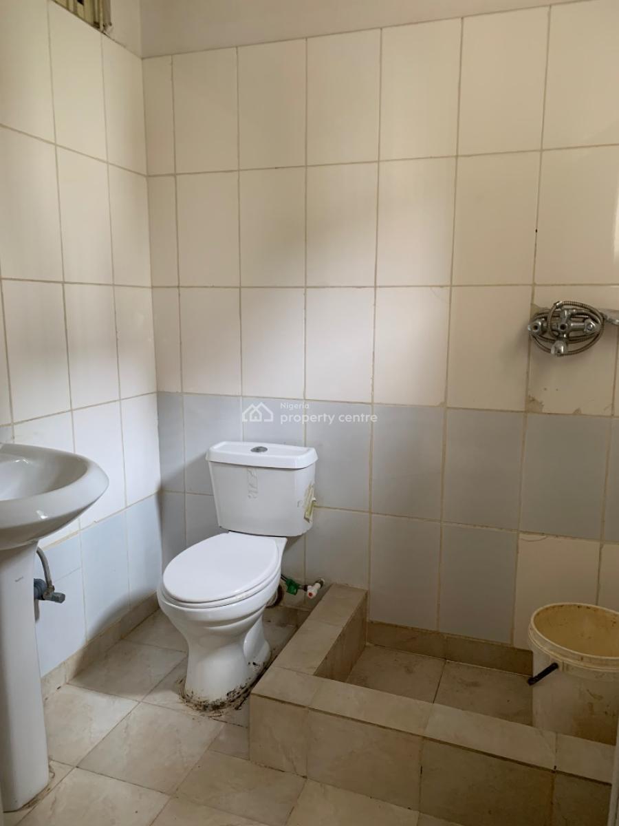 Well Maintained 4bedroom Semi Detached Duplex, Orchid Road Lekki Lagos, Lekki Phase 2, Lekki, Lagos, House for Rent
