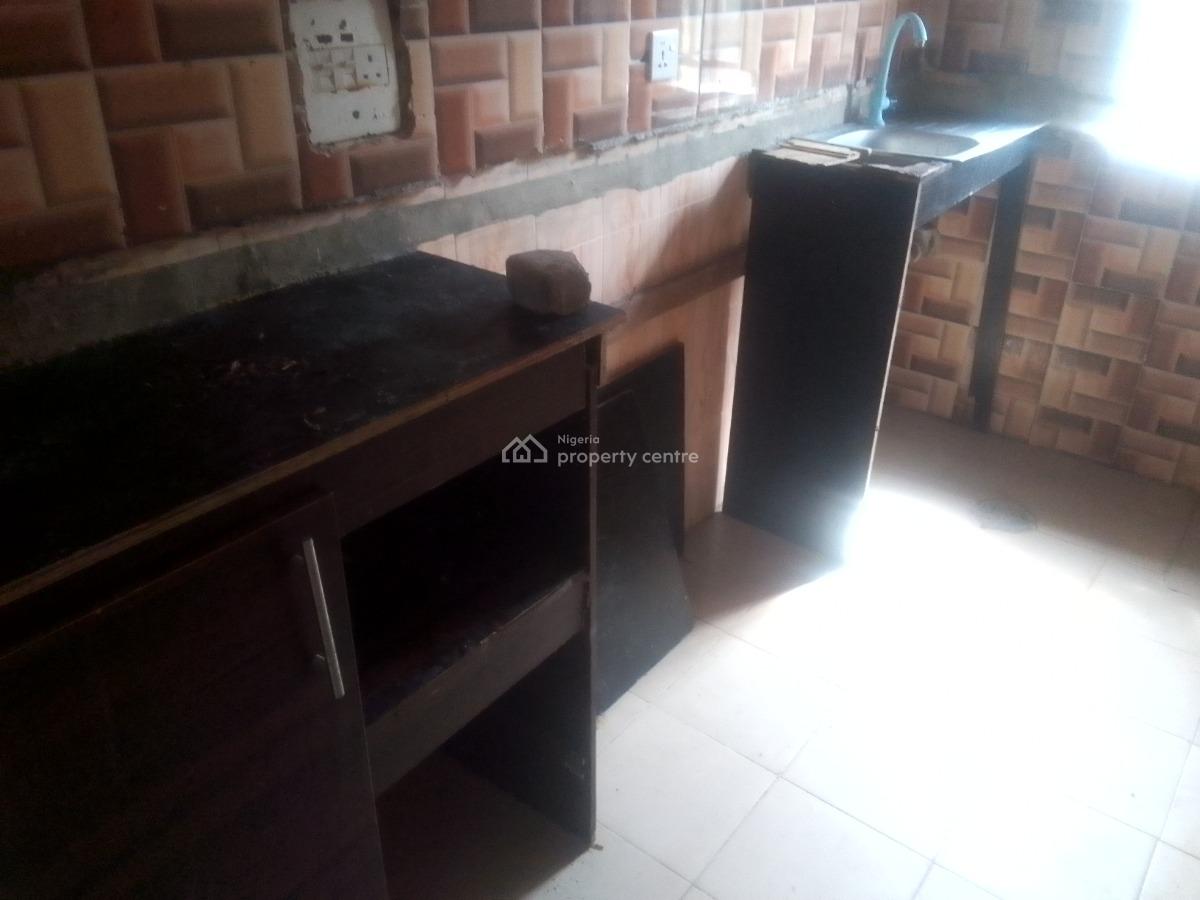 Spacious Luxury 2 Bedroom Flat with Excellent Features, Victory Estate Rd, Ogombo, Ajah, Lagos, Flat / Apartment for Rent