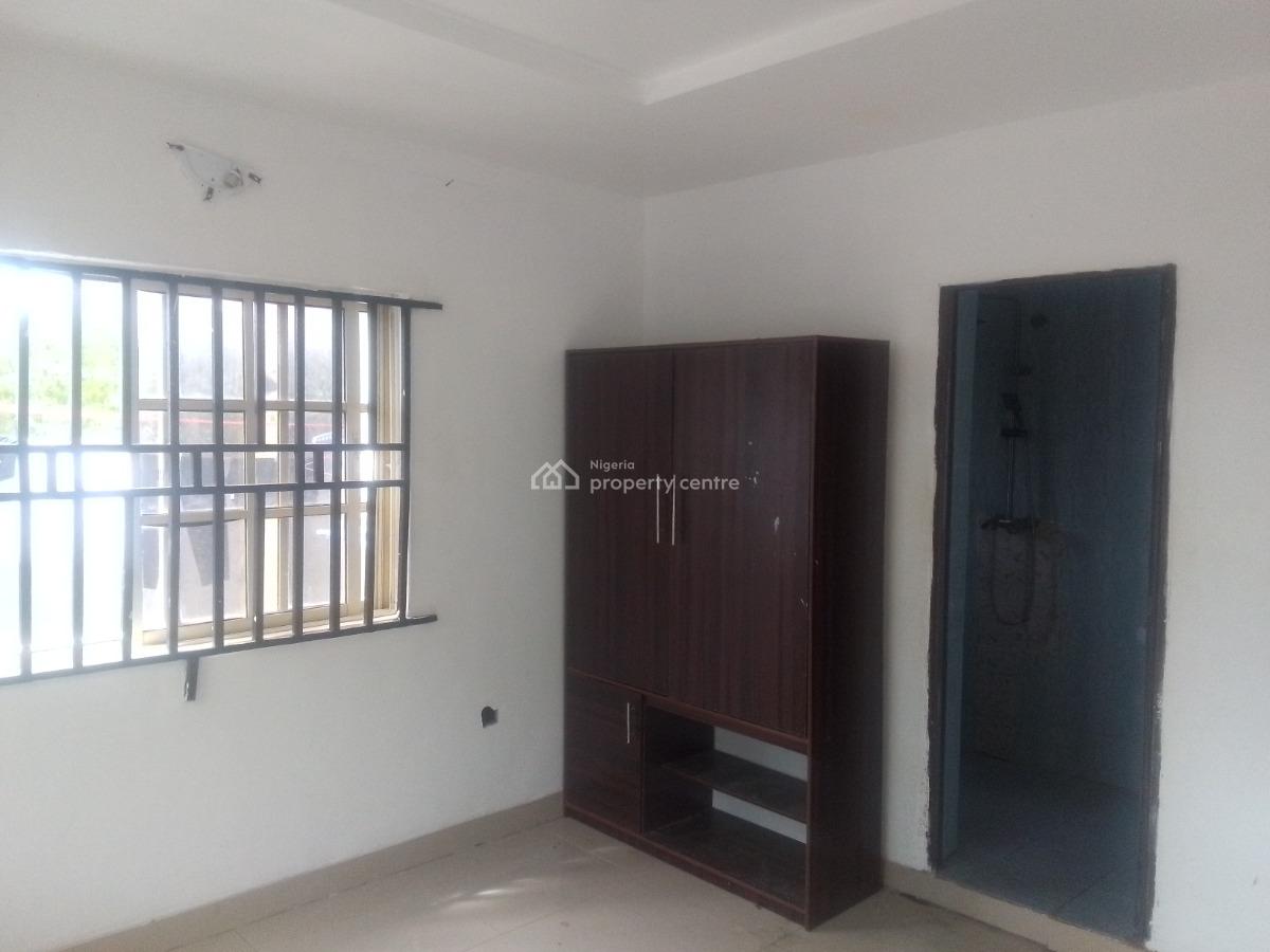 Spacious Luxury 2 Bedroom Flat with Excellent Features, Victory Estate Rd, Ogombo, Ajah, Lagos, Flat / Apartment for Rent