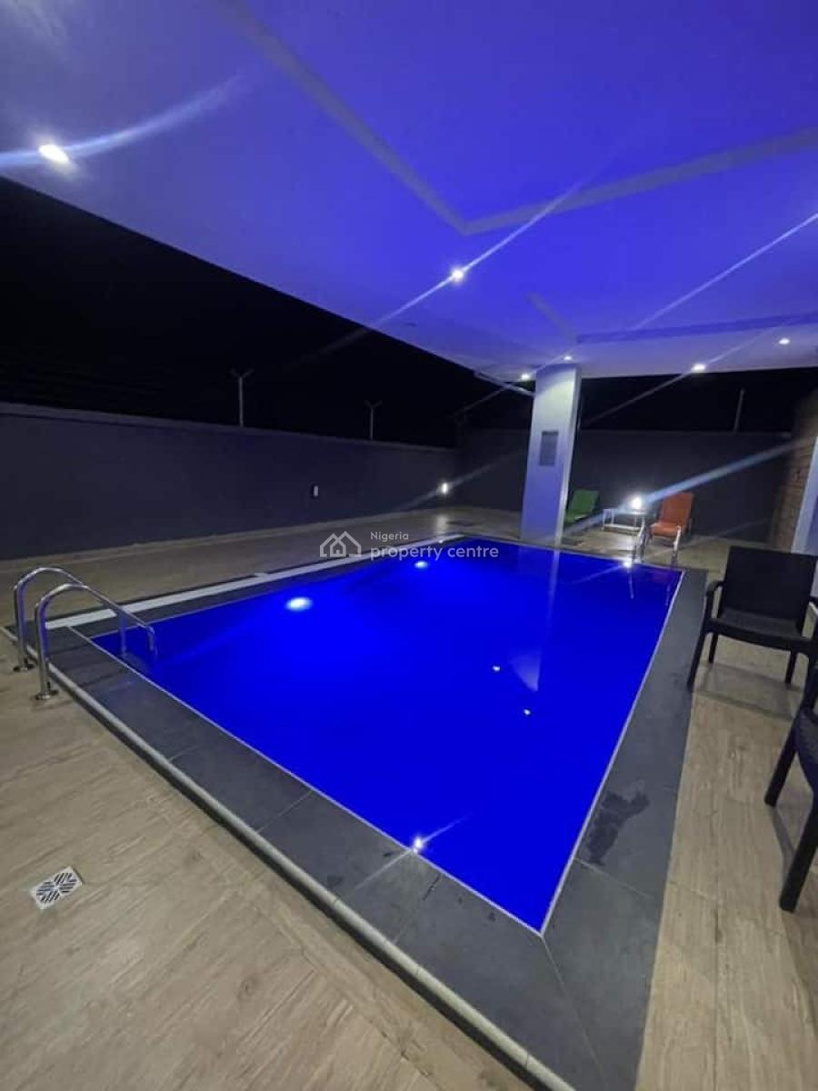 Distinguished 2-bedroom Apartment, Lekki Phase 1, Lekki, Lagos, Flat / Apartment Short Let