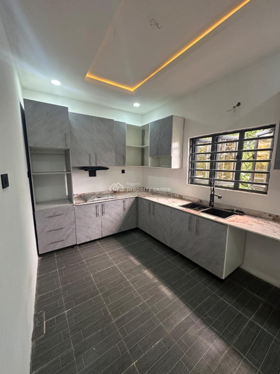 Luxury 4 Bedroom Terrace Duplex, Omole Phase 1, Ikeja, Lagos, Terraced Duplex for Sale