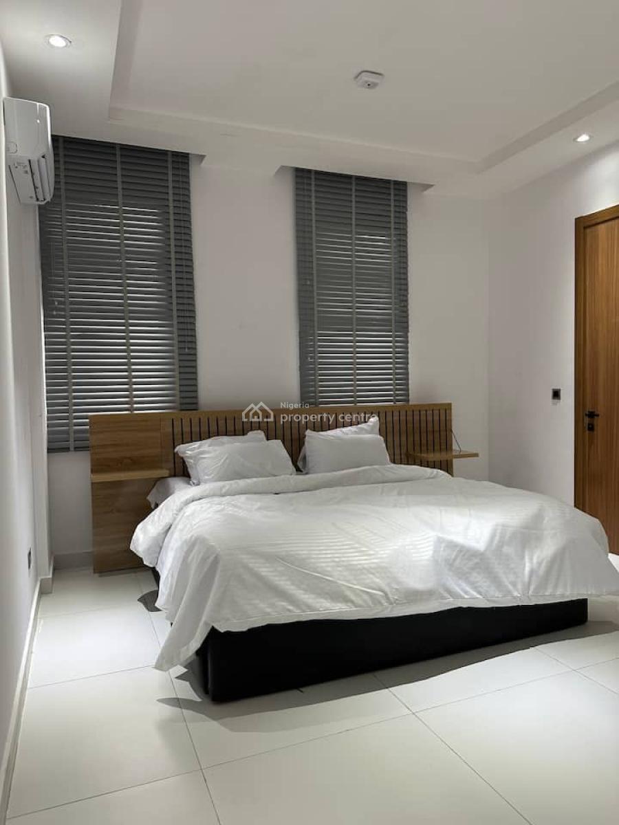 Radiant 2-bedroom Apartment with Modern Comfort, Lekki Phase 1, Lekki, Lagos, Flat / Apartment Short Let