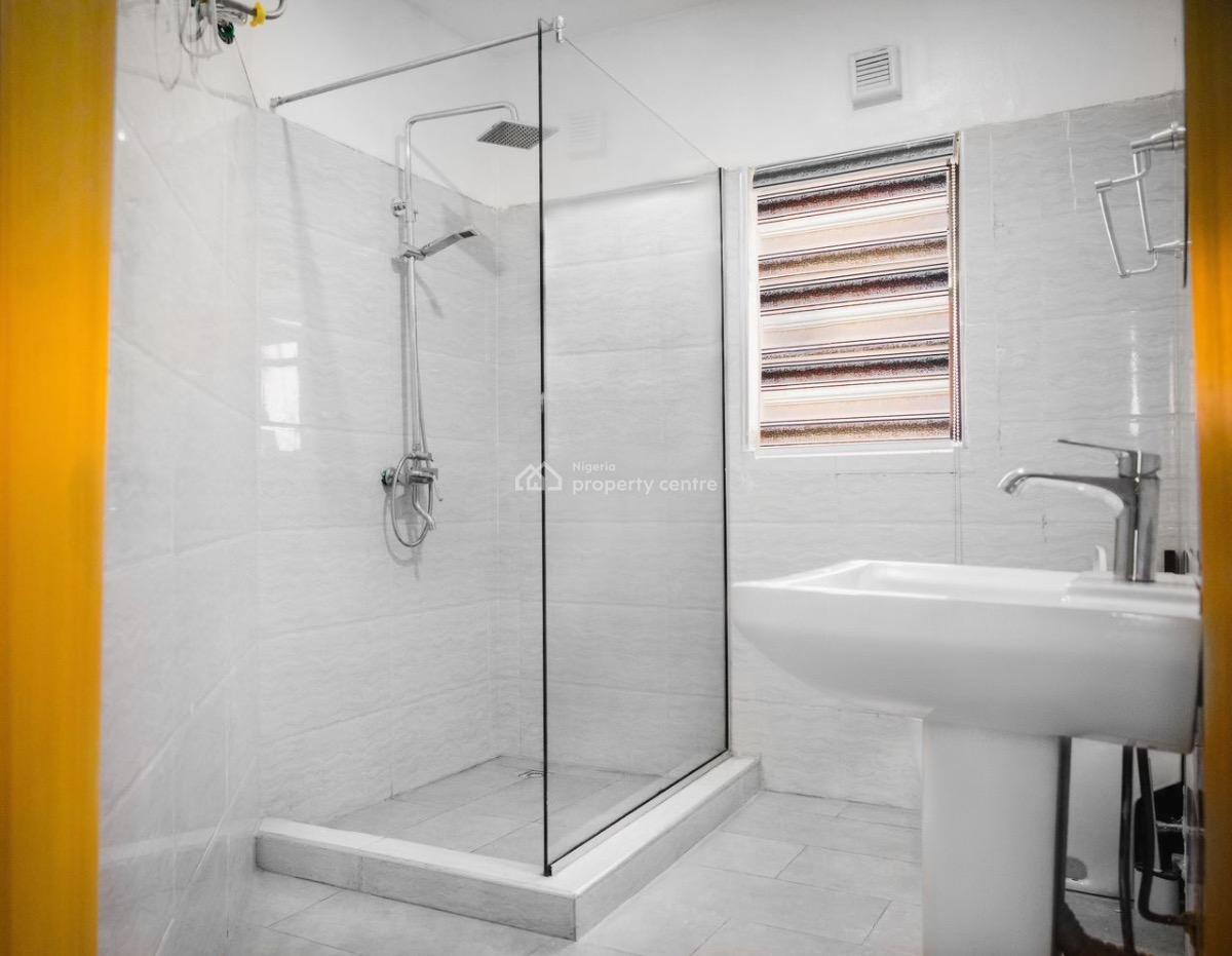 Signature 2-bedroom Apartment with Premium Amenities, Lekki Phase 1, Lekki, Lagos, Flat / Apartment Short Let