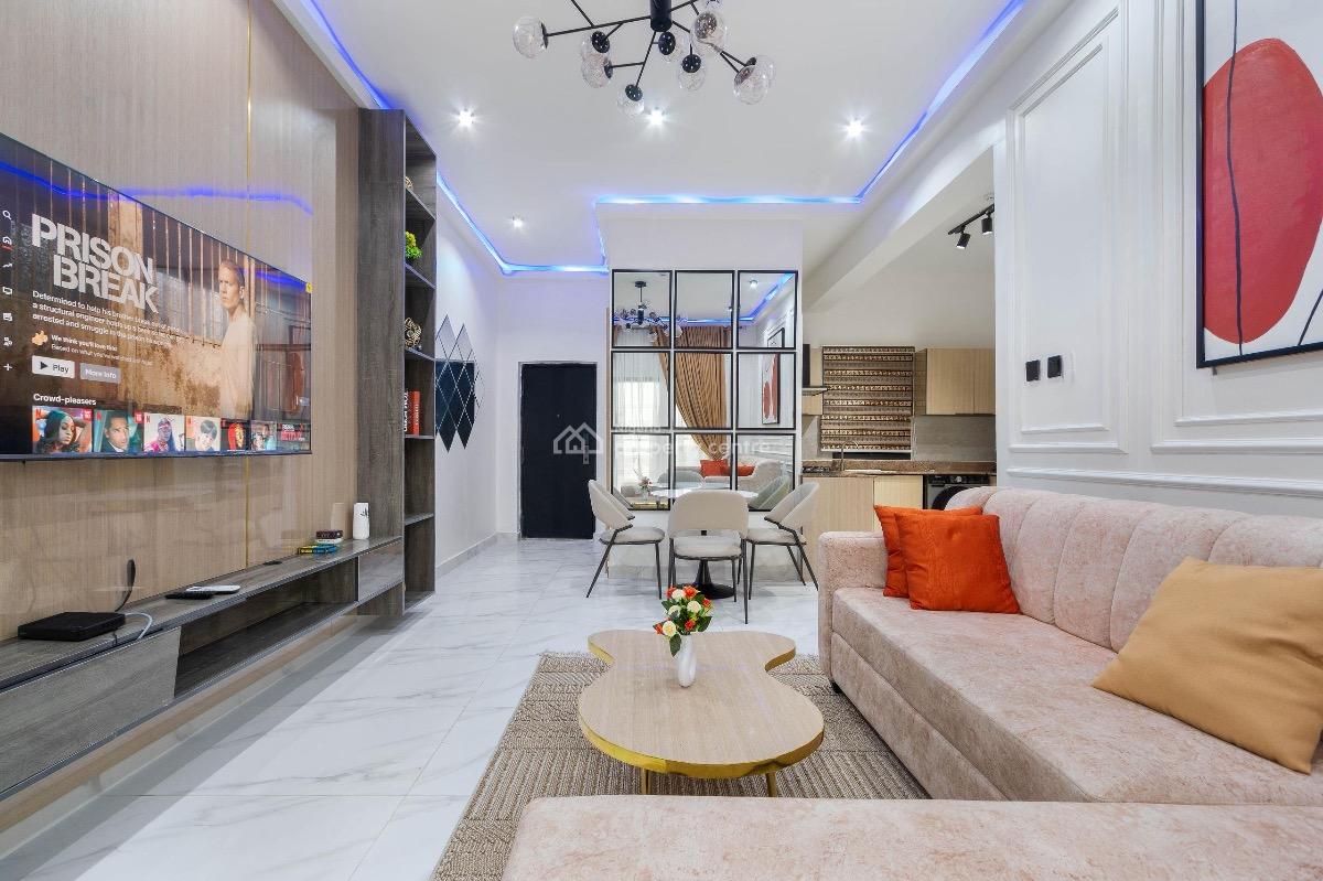 Sophisticated 2-bedroom Apartment with 3 Balconies and Top Amenities, Lekki Phase 1, Lekki, Lagos, Flat / Apartment Short Let