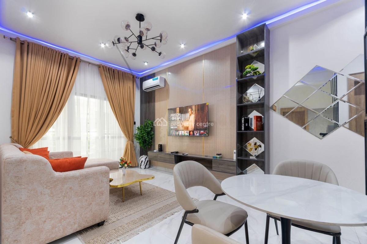 Sophisticated 2-bedroom Apartment with 3 Balconies and Top Amenities, Lekki Phase 1, Lekki, Lagos, Flat / Apartment Short Let