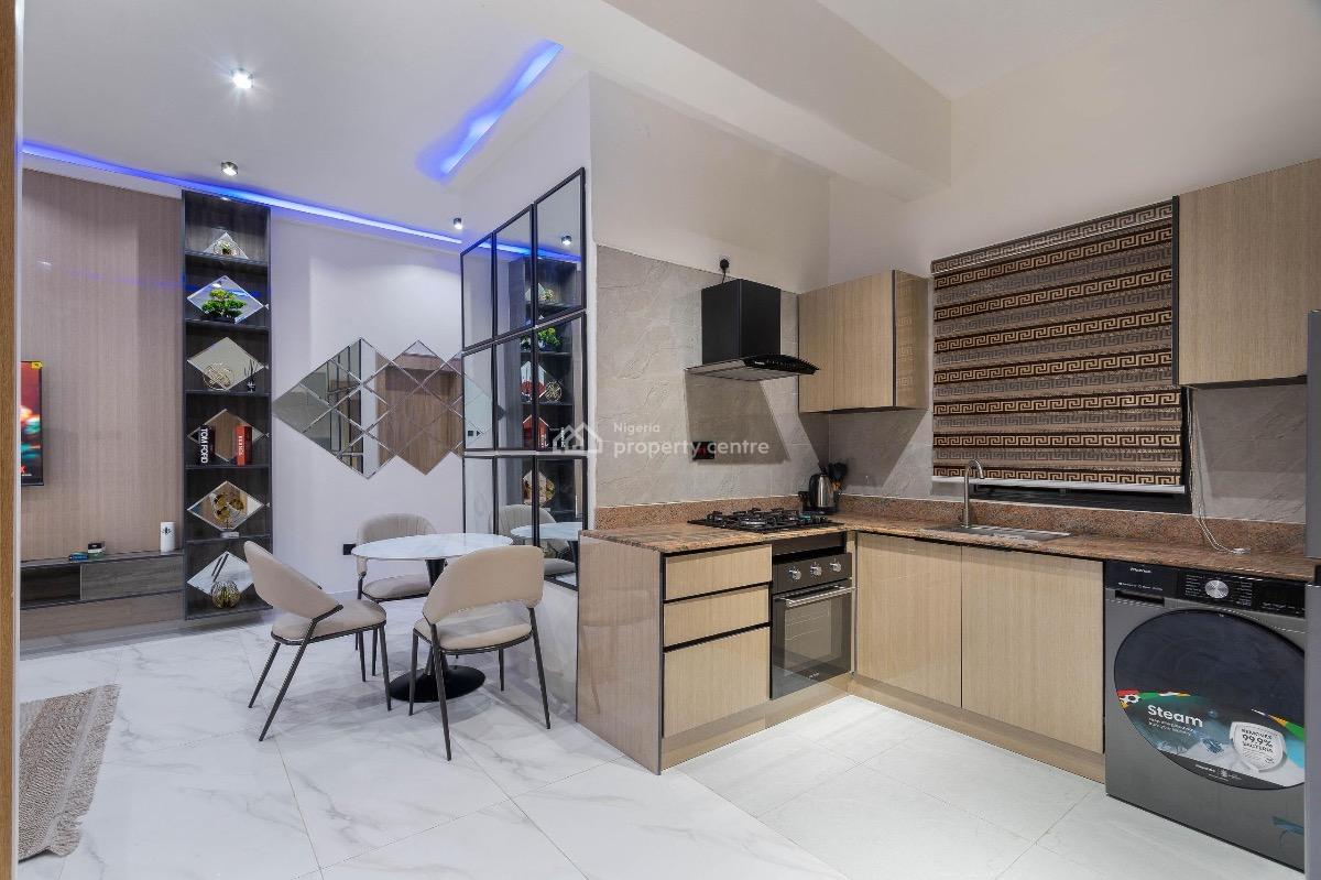 Sophisticated 2-bedroom Apartment with 3 Balconies and Top Amenities, Lekki Phase 1, Lekki, Lagos, Flat / Apartment Short Let