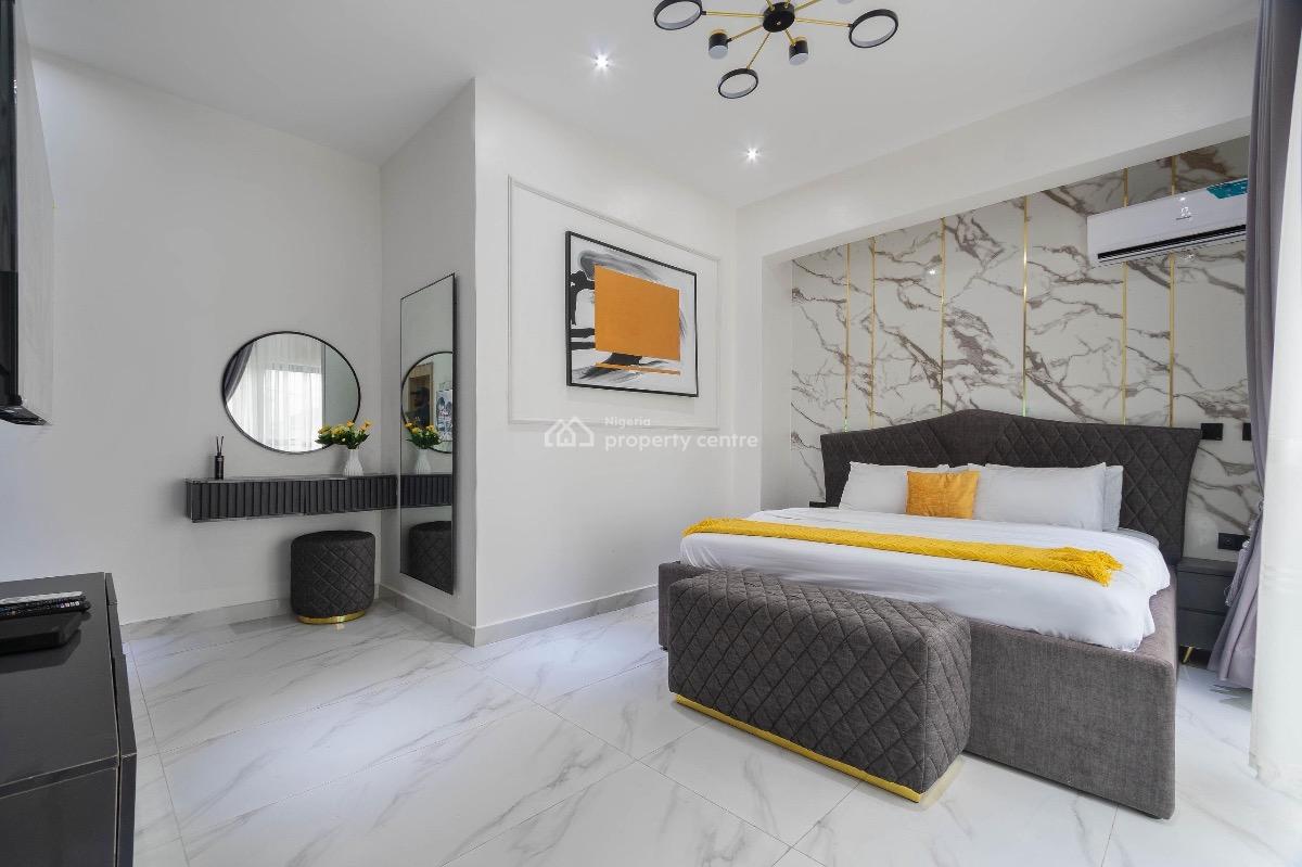 Sophisticated 2-bedroom Apartment with 3 Balconies and Top Amenities, Lekki Phase 1, Lekki, Lagos, Flat / Apartment Short Let