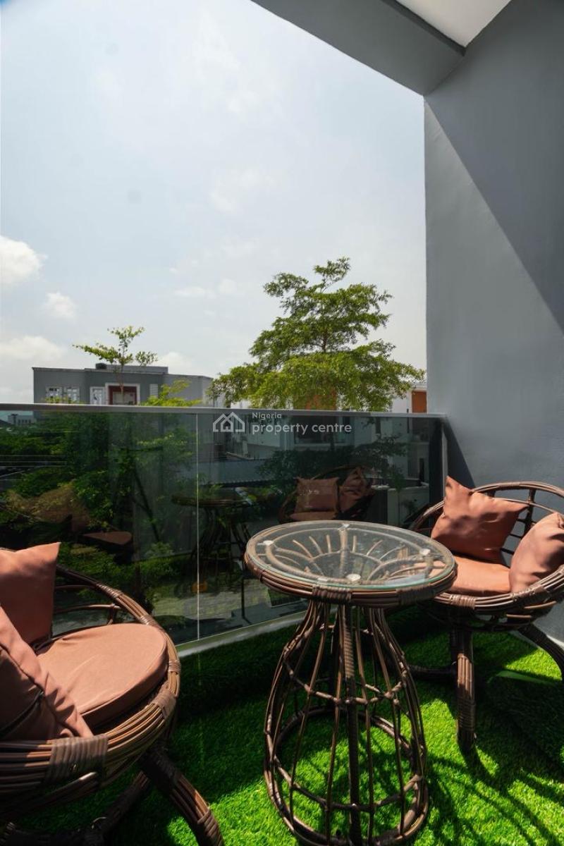 Impeccably Furnished 2-bedroom Apartment with High-end Finishes, Ologolo, Lekki, Lagos, Flat / Apartment Short Let