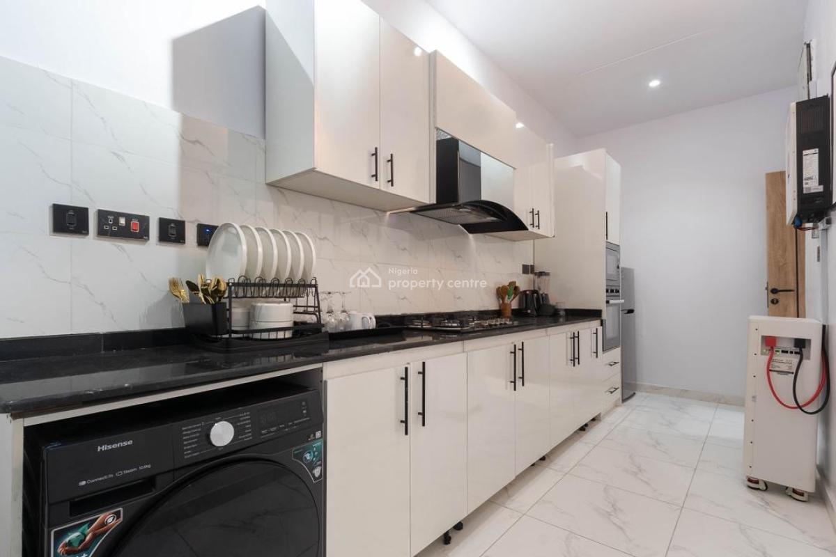 Impeccably Furnished 2-bedroom Apartment with High-end Finishes, Ologolo, Lekki, Lagos, Flat / Apartment Short Let