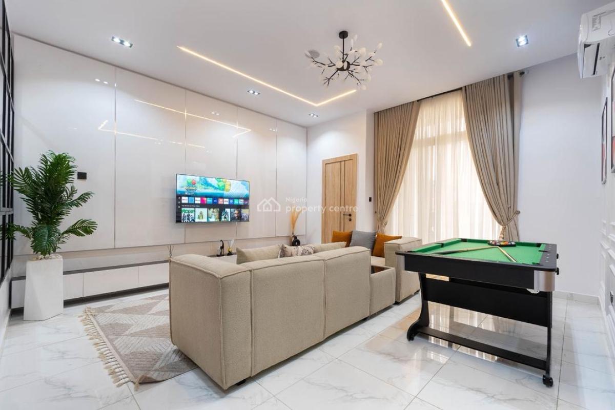 Impeccably Furnished 2-bedroom Apartment with High-end Finishes, Ologolo, Lekki, Lagos, Flat / Apartment Short Let