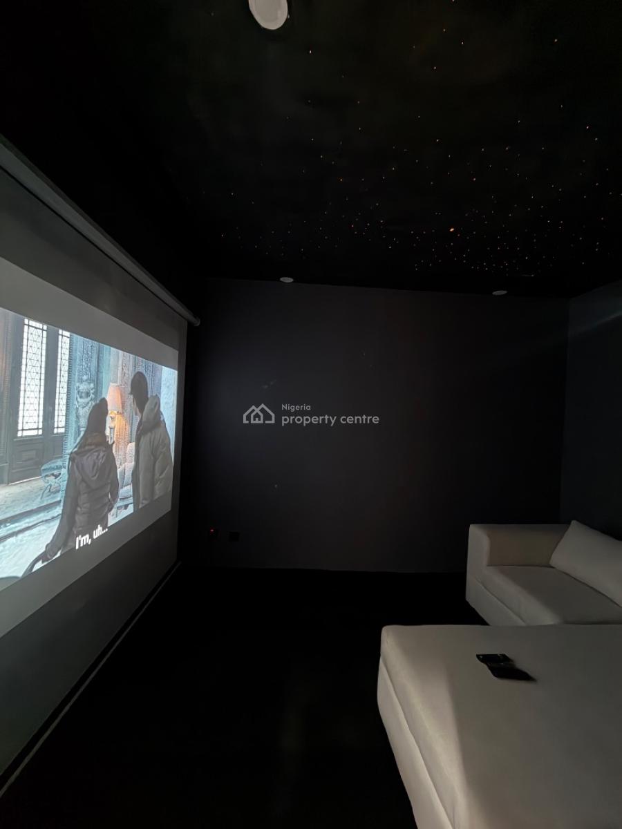 Luxurious 1bedroom with Private Cinema and Ps5, Ikate Elegushi, Lekki, Lagos, Flat / Apartment Short Let