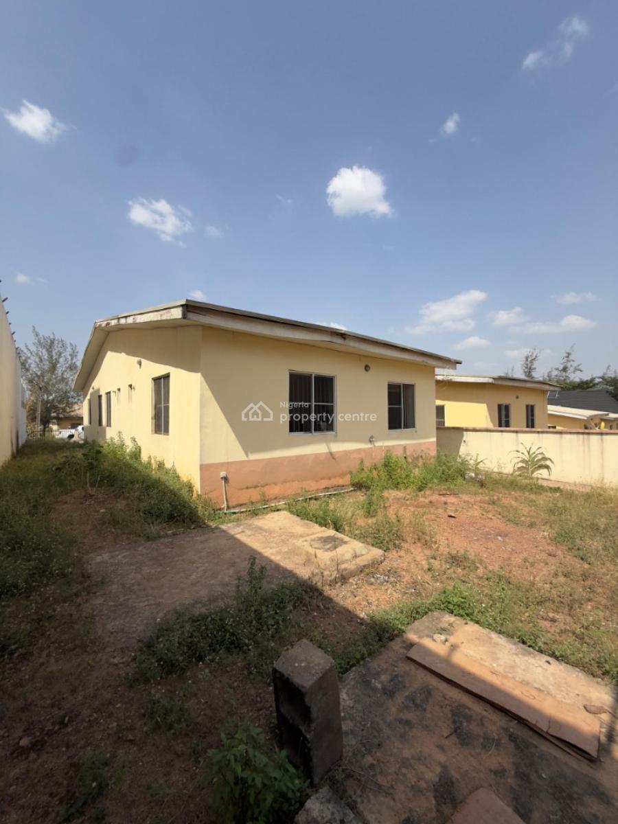 Twin 4-bedroom Semi-detached Bungalows in Carlton Gate Estate, Akobo, Carlton Gate Estate Beside Kolapo Ishola Gra, Akobo, Ibadan, Oyo, Semi-detached Bungalow for Sale