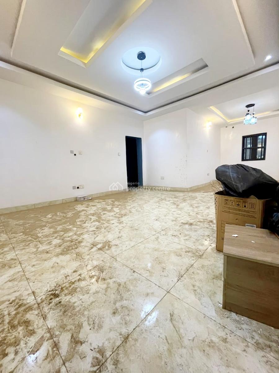 Luxury 2bedroom Block of Flats in a Secure Environment, Jahi Behind Living Faith Church, Jahi, Abuja, Flat / Apartment for Rent