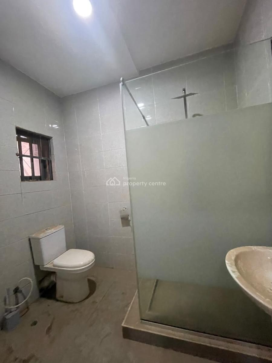 Luxury 2bedroom Block of Flats in a Secure Environment, Jahi Behind Living Faith Church, Jahi, Abuja, Flat / Apartment for Rent