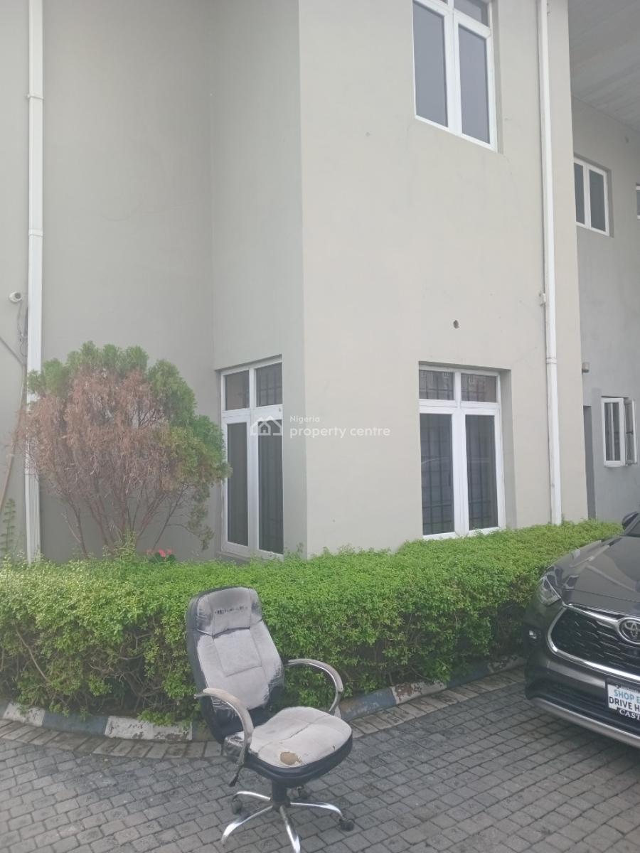 Spacious Miniflat Upstairs with 2 Balconies, 2 Toilets Upstairs, Off Freedom Way, Ikate, Lekki, Lagos, Mini Flat (room and Parlour) for Rent