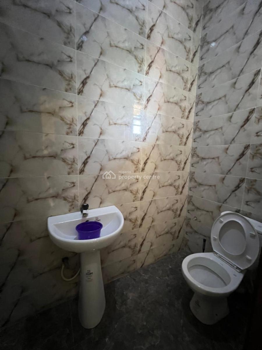 Spacious Mini-flat with a Luxury Fitted Kitchen, 3 Months Payment Plan, Roxbury Estate, Ikota Vgc, Vgc, Lekki, Lagos, Mini Flat (room and Parlour) for Rent