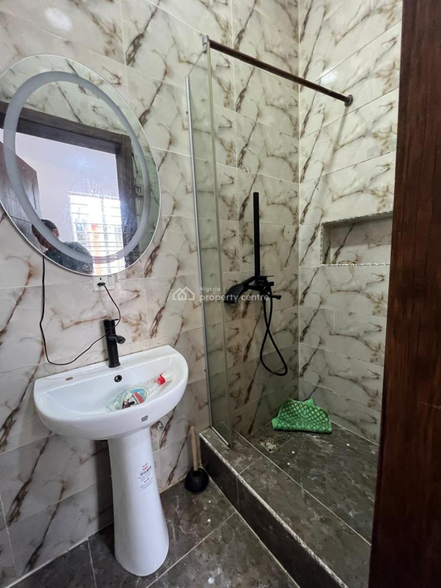 Spacious Mini-flat with a Luxury Fitted Kitchen, 3 Months Payment Plan, Roxbury Estate, Ikota Vgc, Vgc, Lekki, Lagos, Mini Flat (room and Parlour) for Rent