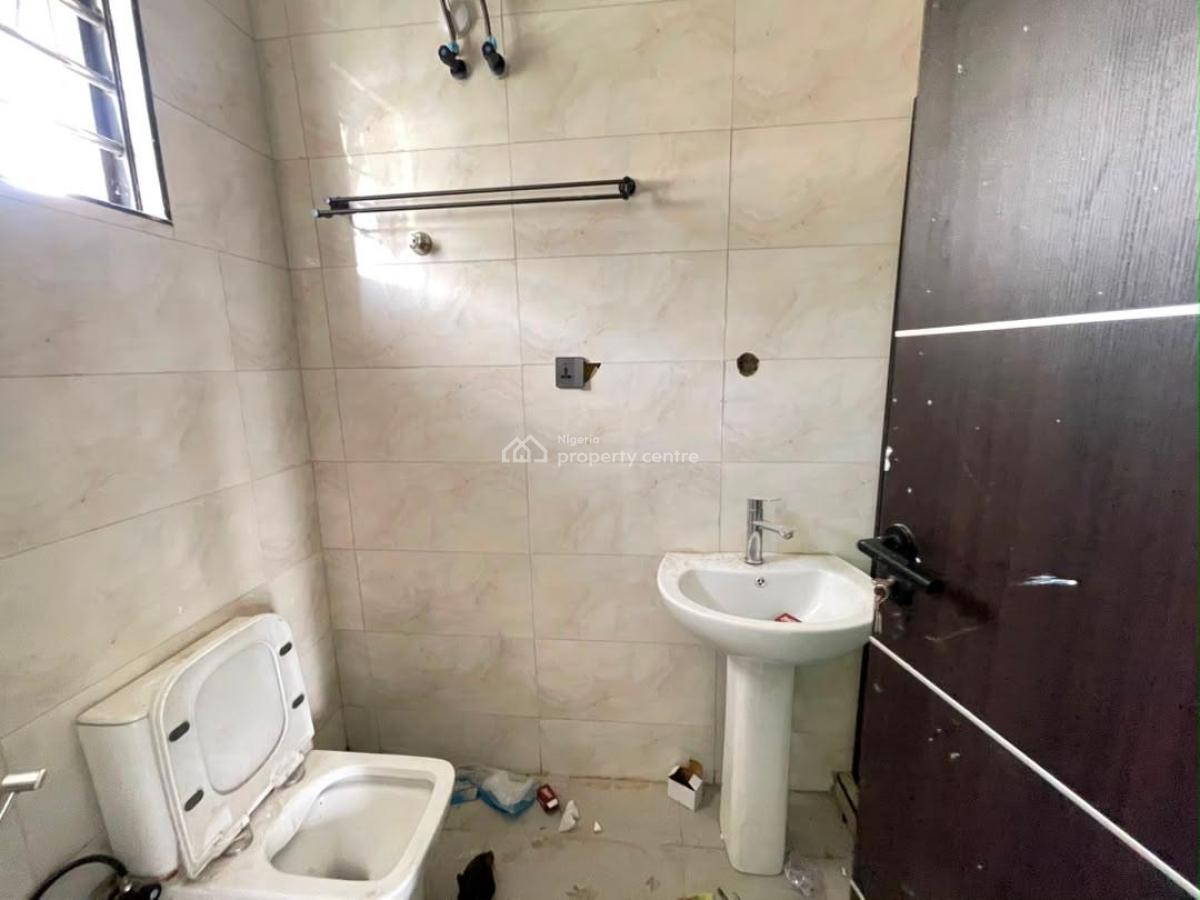 Well Built 3 Bedroom Duplex, Millennium Estate, Gbagada, Lagos, Terraced Duplex for Rent