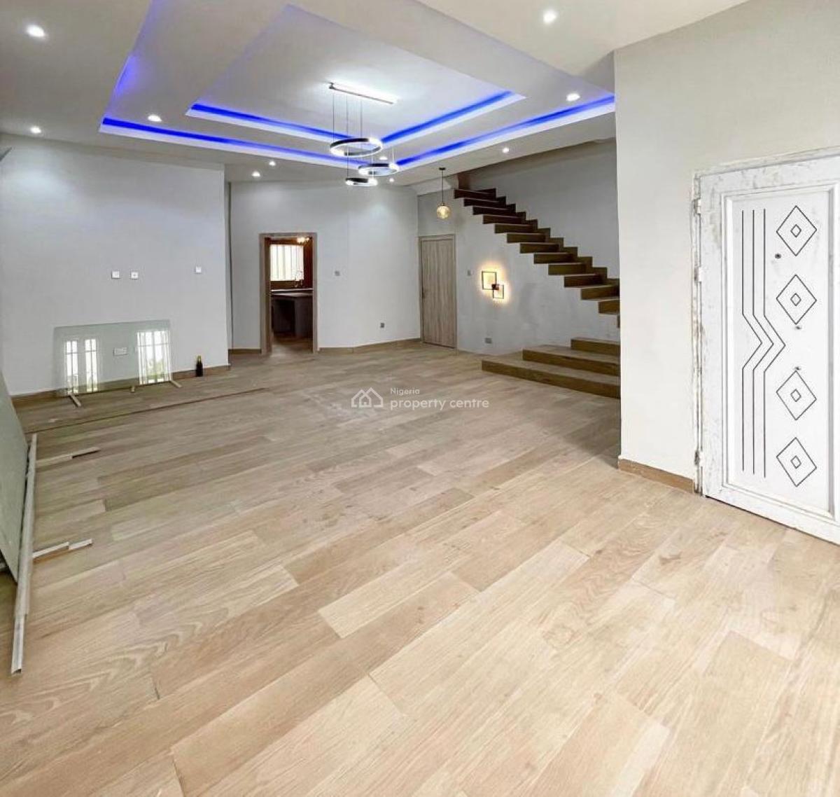 4 Bedrooms Terrace Duplex Wth a Bq, Ilaje, Ajah, Lagos, Terraced Duplex for Rent