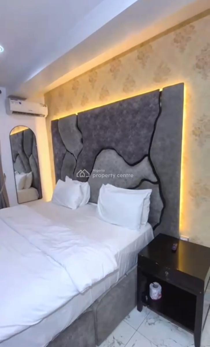 Radiant 2-bedroom Apartment with Modern Comfort, Victoria Island (vi), Lagos, Flat / Apartment Short Let