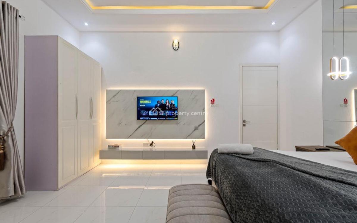 Tranquil 3-bedroom Apartment with Elegant Finishes, Ikate, Lekki, Lagos, House Short Let