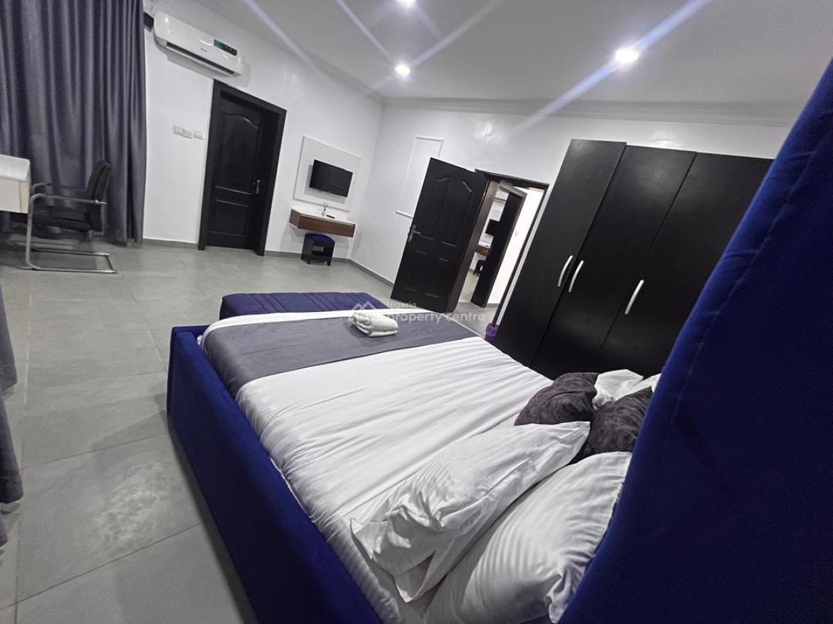 Luxuriously Furnished 5-bedroom Apartment in a Serene Environment, Oniru, Victoria Island (vi), Lagos, Flat / Apartment Short Let