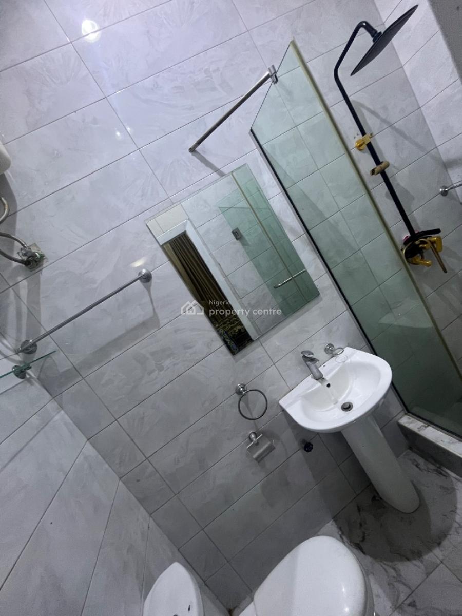 Fully Furnished Ensuit Bedroom Downstairs, Raufu Obitayo Street, Idado, Lekki, Lagos, Semi-detached Duplex for Rent