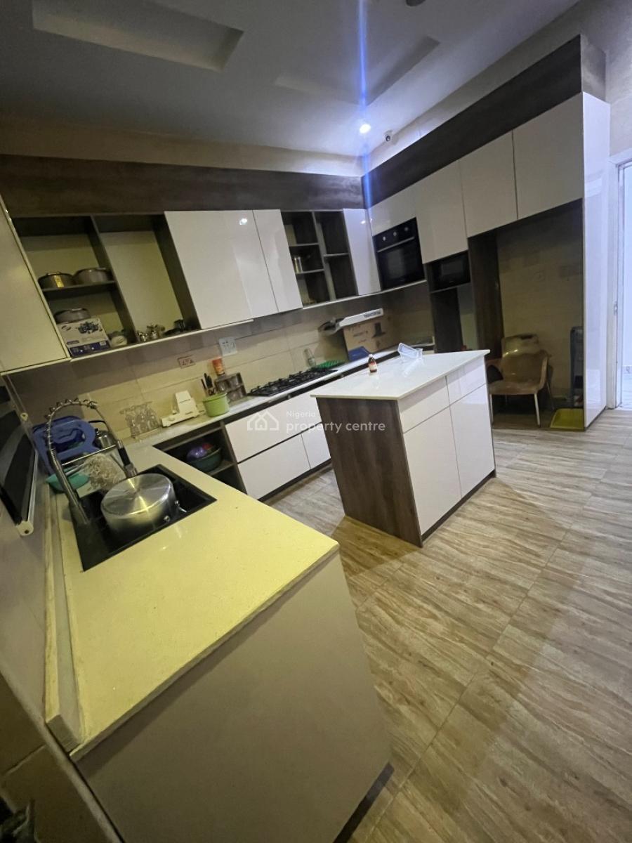 Fully Furnished Ensuit Bedroom Downstairs, Raufu Obitayo Street, Idado, Lekki, Lagos, Semi-detached Duplex for Rent