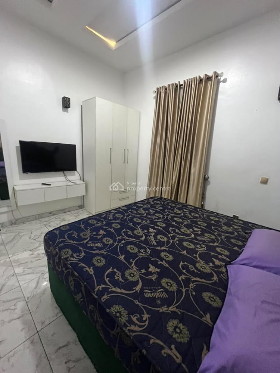 2 Units of Fully Furnished Ensuit Bedroom Upstairs, Raufu Obitayo Street, Idado, Lekki, Lagos, Semi-detached Duplex for Rent