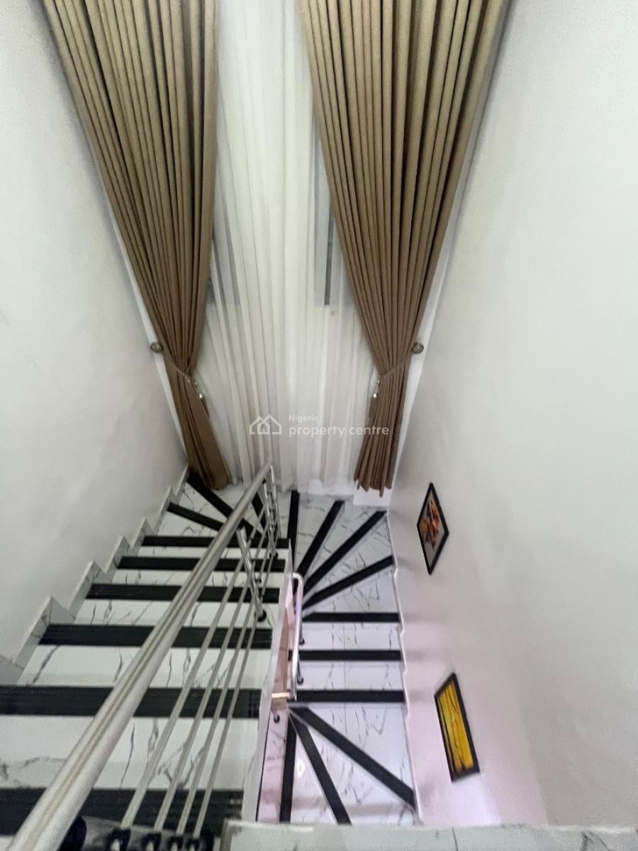 2 Units of Fully Furnished Ensuit Bedroom Upstairs, Raufu Obitayo Street, Idado, Lekki, Lagos, Semi-detached Duplex for Rent