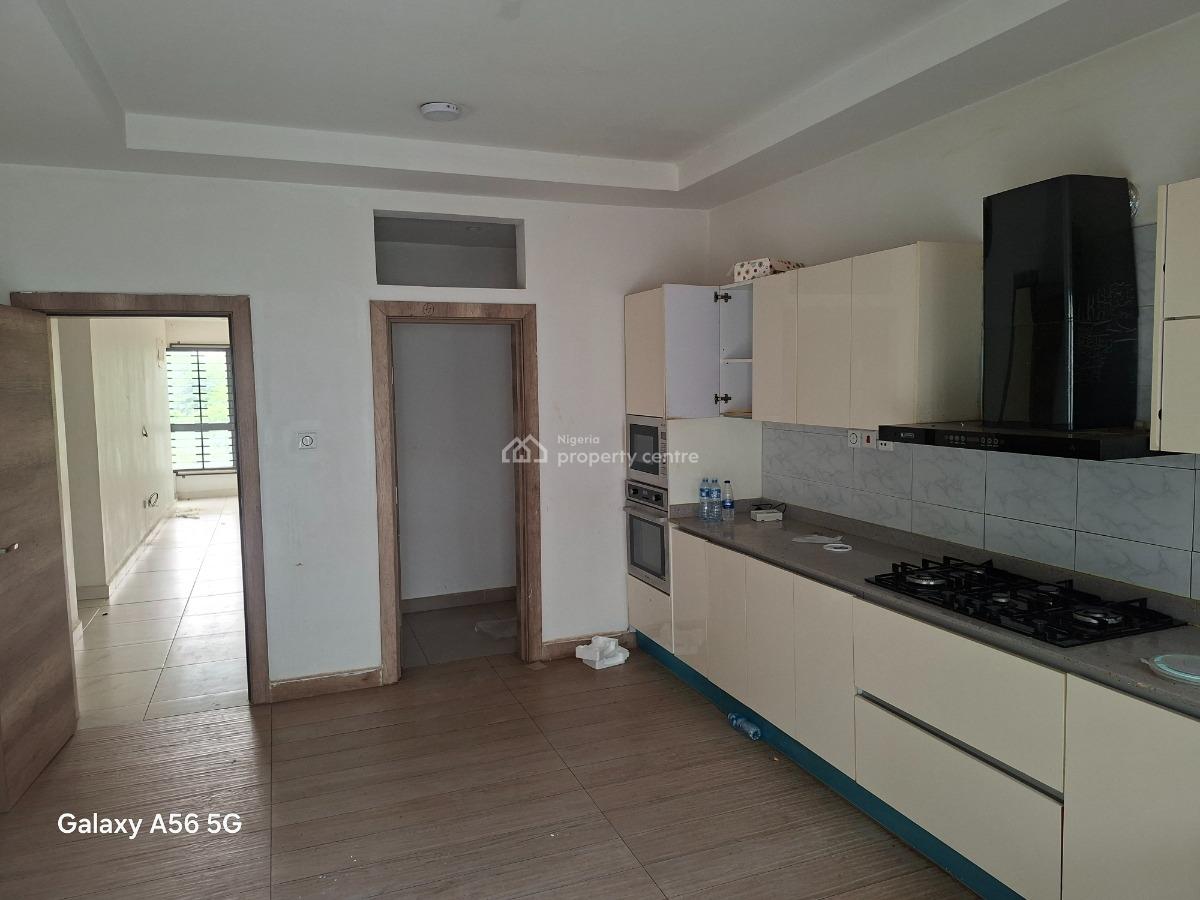 3 Bedrooms Flat with 1 Room Bq, Near Tak Continental, Life Camp, Abuja, Flat / Apartment for Rent