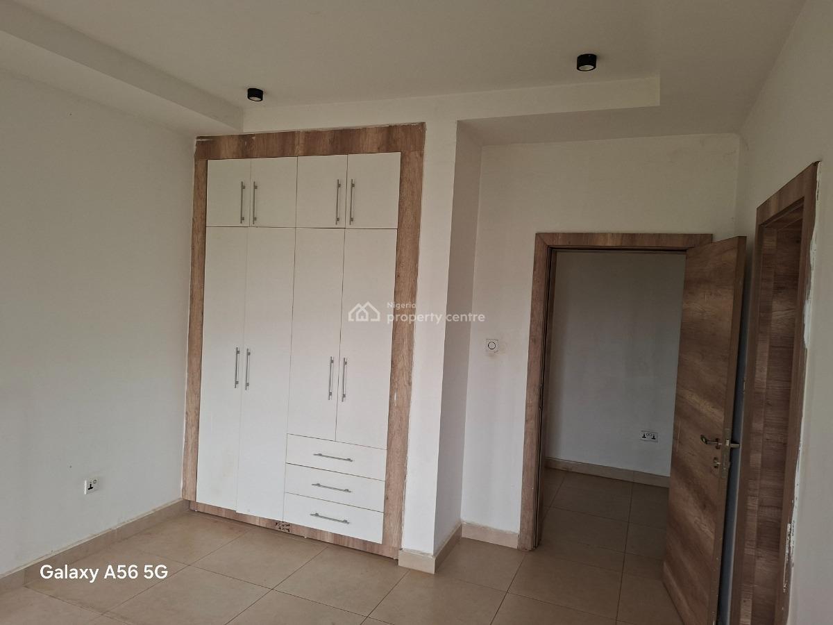 3 Bedrooms Flat with 1 Room Bq, Near Tak Continental, Life Camp, Abuja, Flat / Apartment for Rent