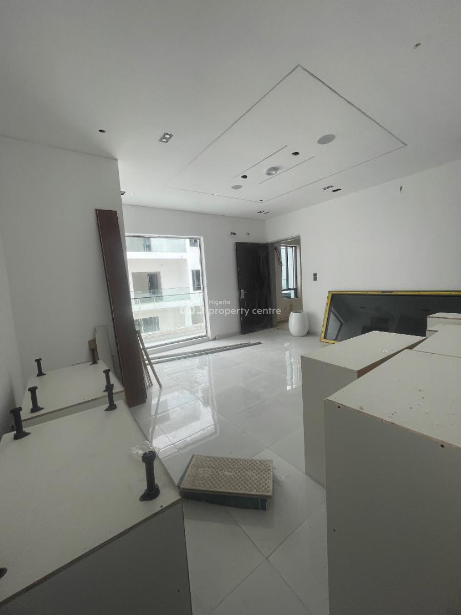 Service 1 Bedroom Apartment with Central Gas Supply, Pool, Gym, Vgc, Lekki, Lagos, Flat / Apartment for Sale