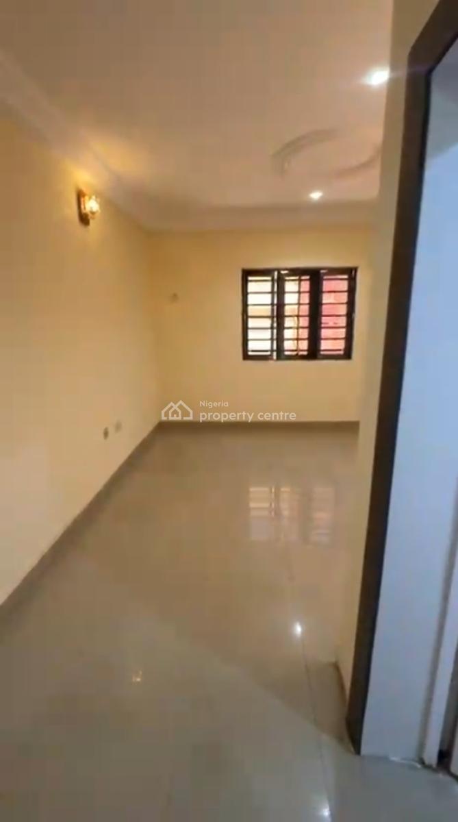 Executive 2 Bedroom Apartment with All Room Esnsuit, Ikeja Estate, Alausa, Ikeja, Lagos, Flat / Apartment for Rent