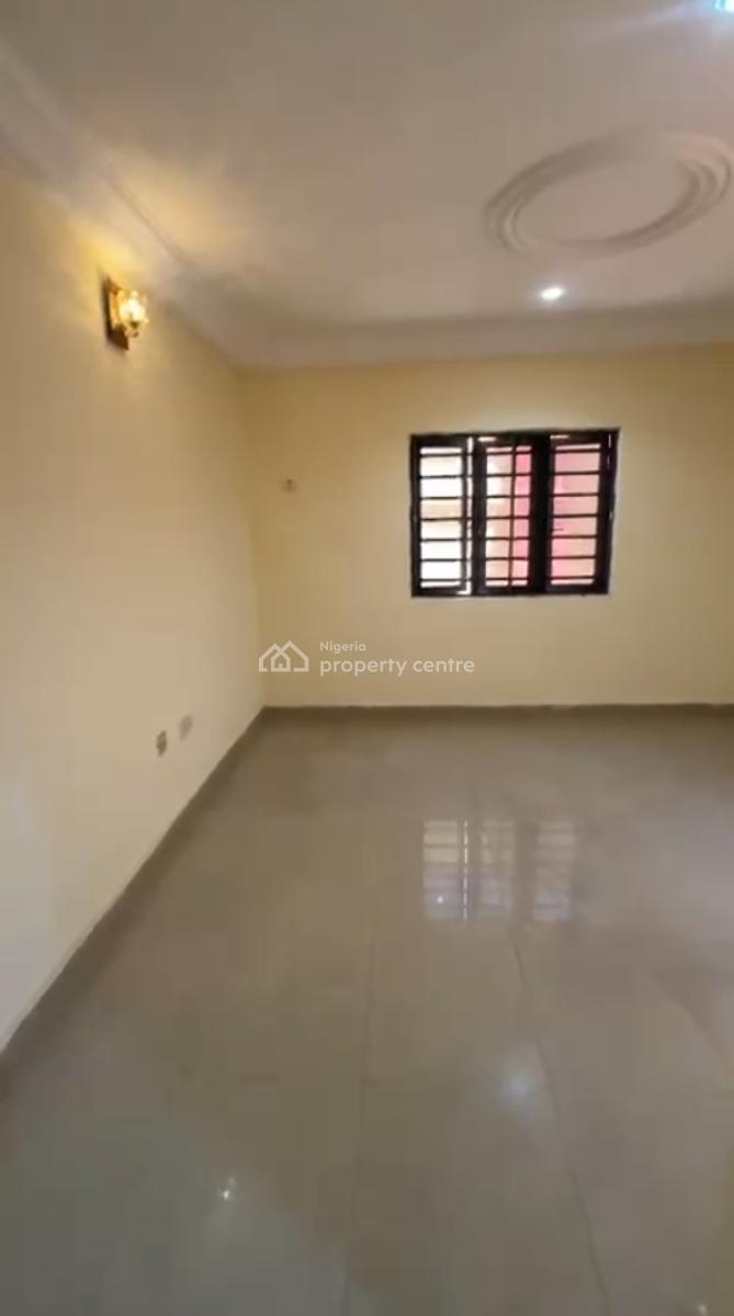 Executive 2 Bedroom Apartment with All Room Esnsuit, Ikeja Estate, Alausa, Ikeja, Lagos, Flat / Apartment for Rent