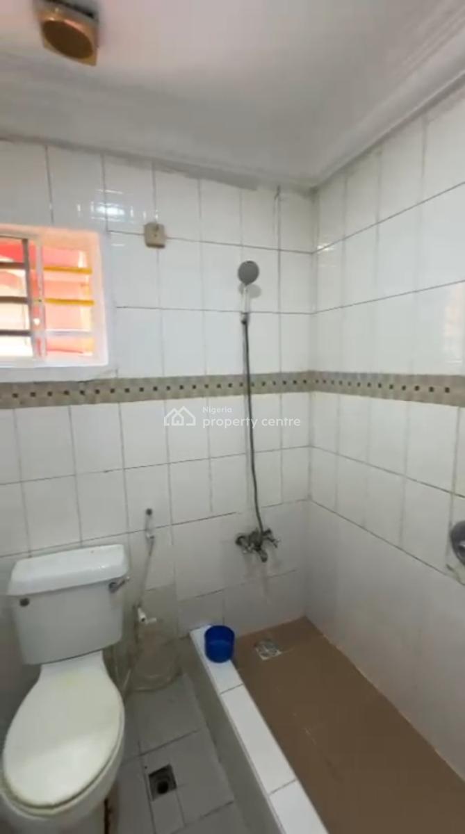 Executive 2 Bedroom Apartment with All Room Esnsuit, Ikeja Estate, Alausa, Ikeja, Lagos, Flat / Apartment for Rent