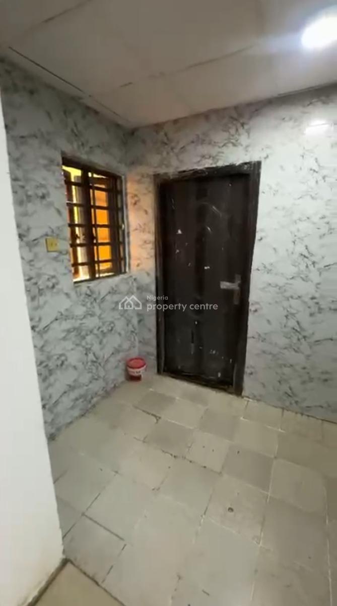 Executive 2 Bedroom Apartment with All Room Esnsuit, Ikeja Estate, Alausa, Ikeja, Lagos, Flat / Apartment for Rent