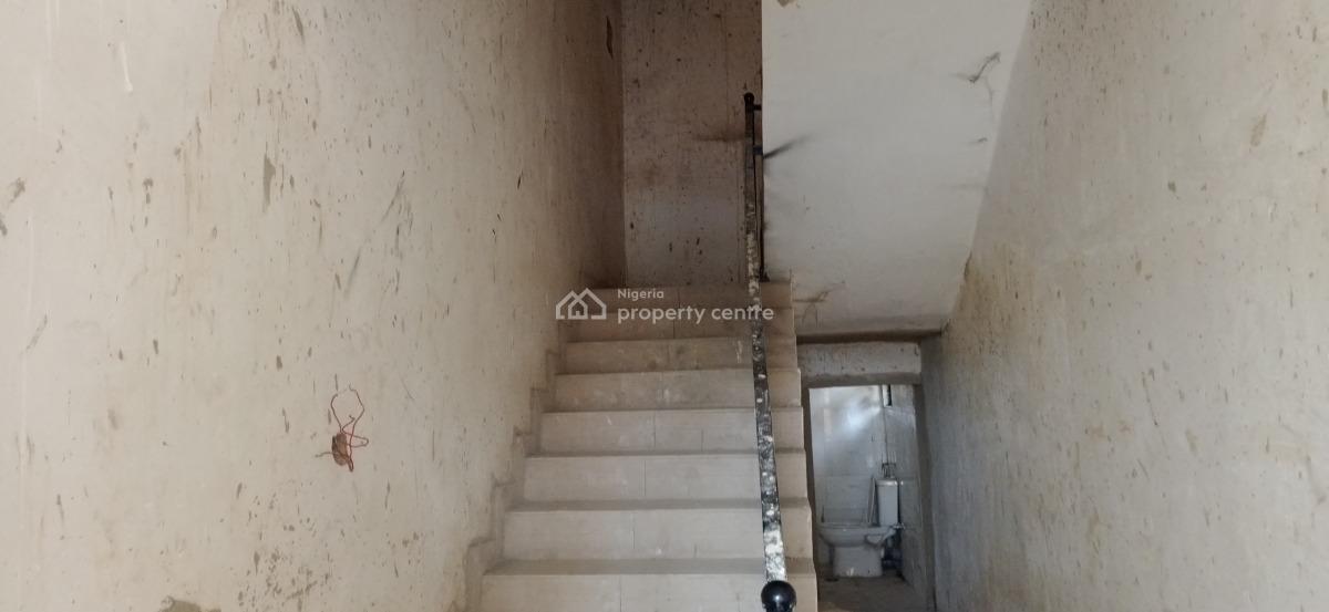 Four Bedroom, Ashabi Court, Dakibiyu, Abuja, Terraced Duplex for Rent