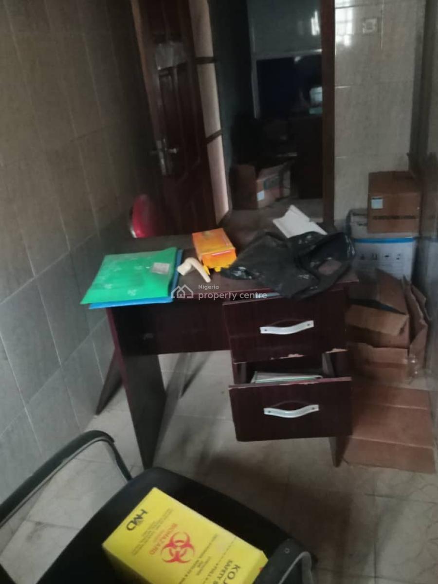 a Storey Building of 2units 4 Bedroom Flat and a Big Shop, Along Owutu Ishawo Road Via Agric Bus Stop Ikorodu, Isawo, Ikorodu, Lagos, Block of Flats for Sale