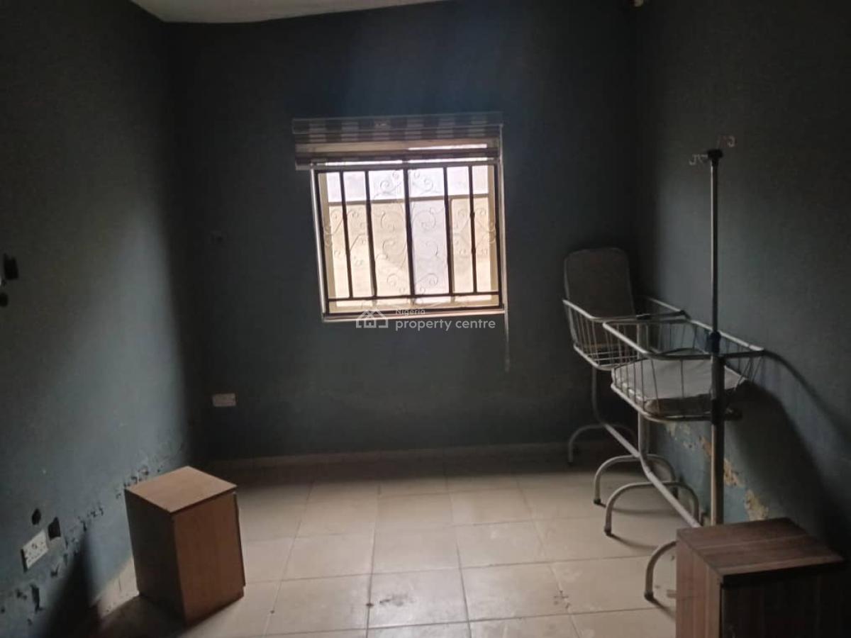 a Storey Building of 2units 4 Bedroom Flat and a Big Shop, Along Owutu Ishawo Road Via Agric Bus Stop Ikorodu, Isawo, Ikorodu, Lagos, Block of Flats for Sale