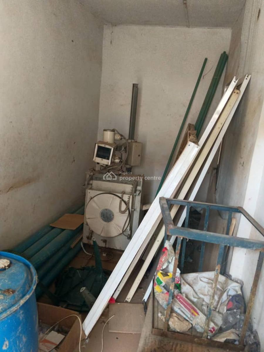 a Storey Building of 2units 4 Bedroom Flat and a Big Shop, Along Owutu Ishawo Road Via Agric Bus Stop Ikorodu, Isawo, Ikorodu, Lagos, Block of Flats for Sale