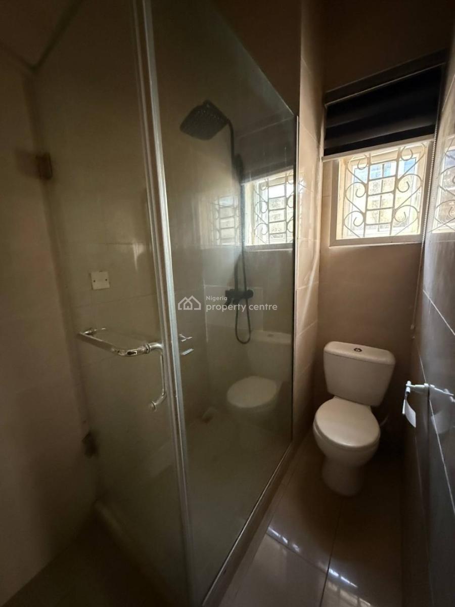 16-rooms Detached House, Lekki Phase 1, Lekki, Lagos, Flat / Apartment for Rent