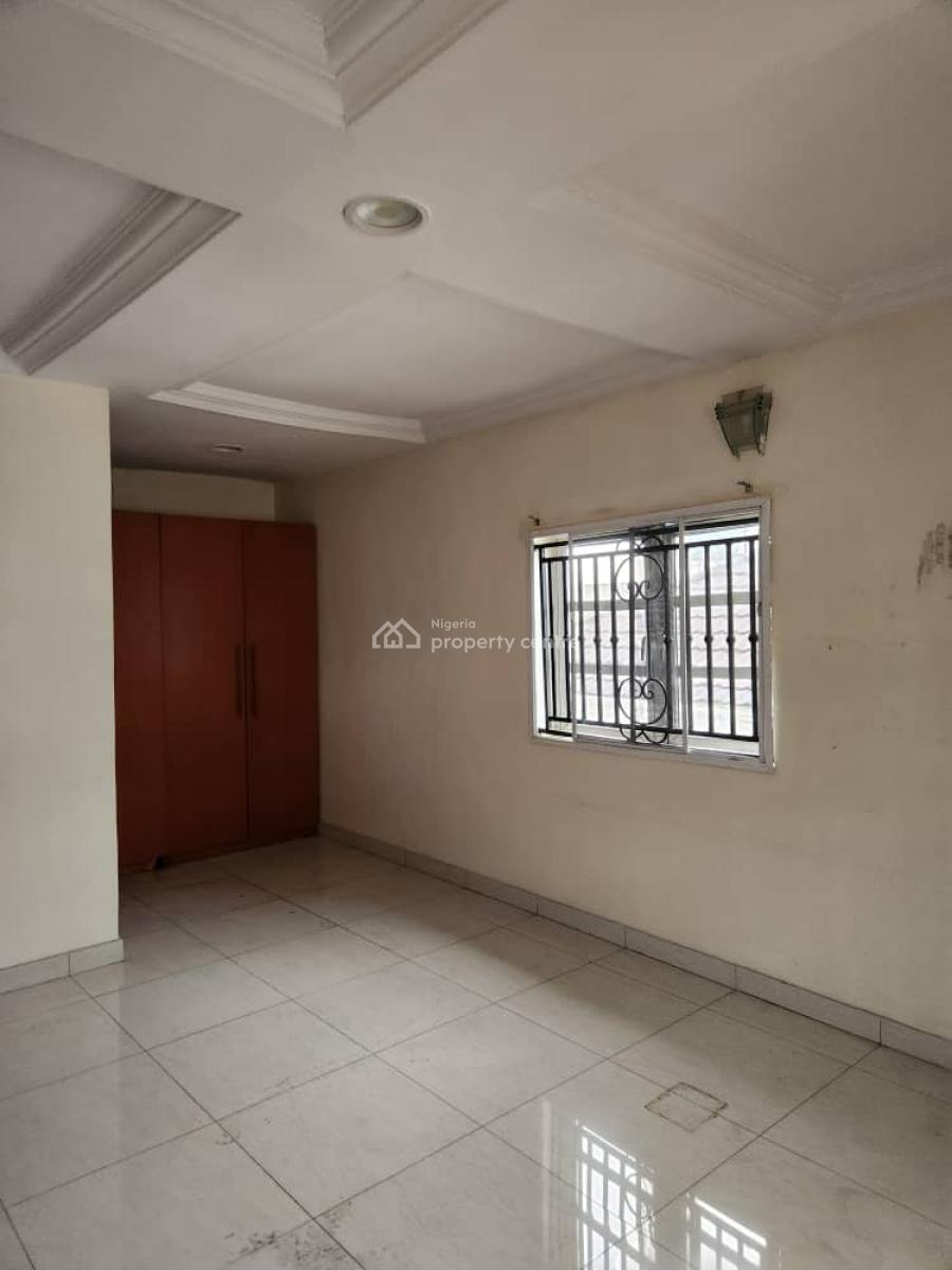 Semi Detached 5beds with 1 Room Bq, Lekki Phase 1, Lekki, Lagos, Flat / Apartment for Rent