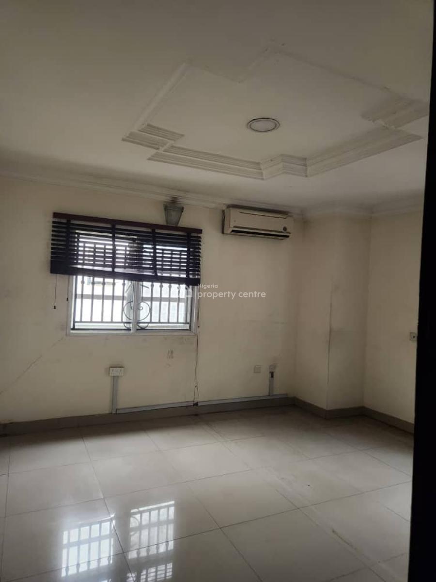 Semi Detached 5beds with 1 Room Bq, Lekki Phase 1, Lekki, Lagos, Flat / Apartment for Rent