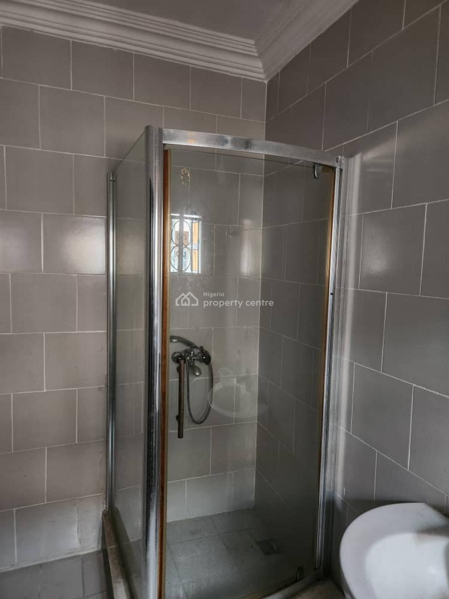 Semi Detached 5beds with 1 Room Bq, Lekki Phase 1, Lekki, Lagos, Flat / Apartment for Rent