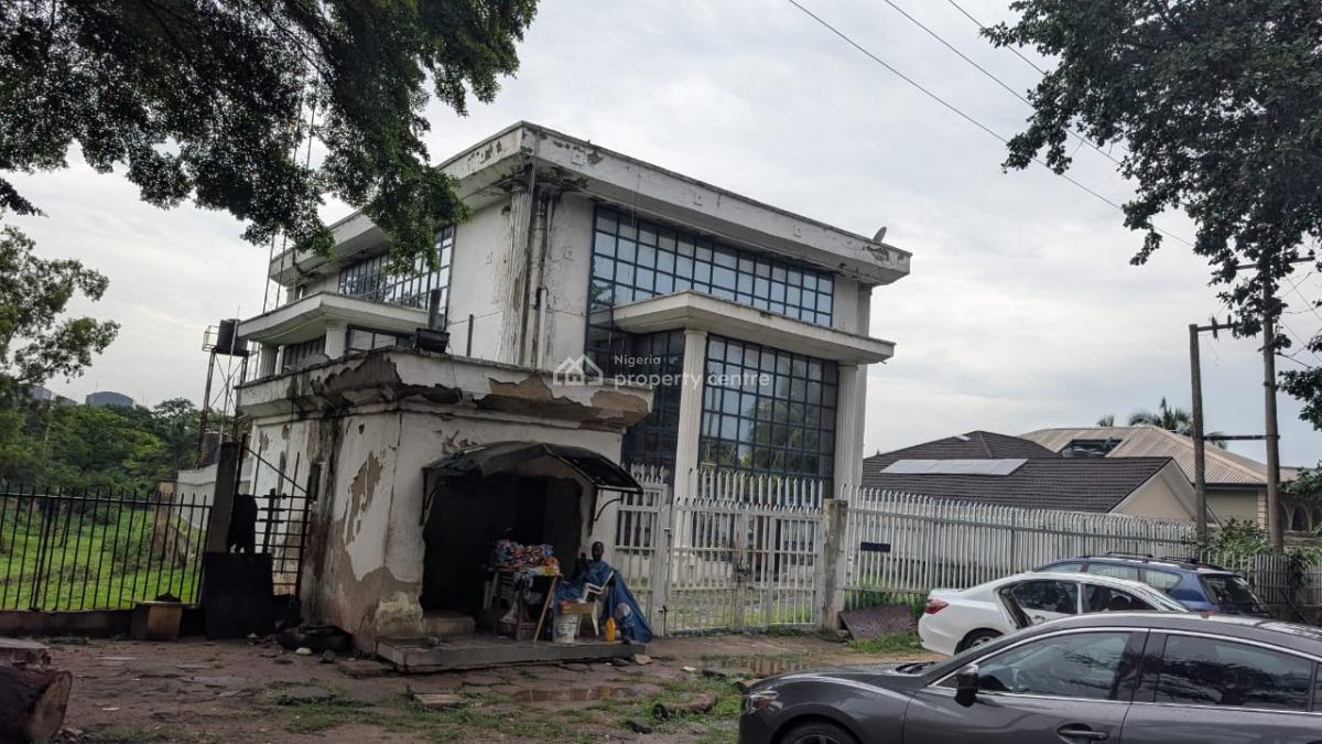 Old Bank Building for Lease, Wuse Zones, Wuse, Abuja, Office Space for Rent