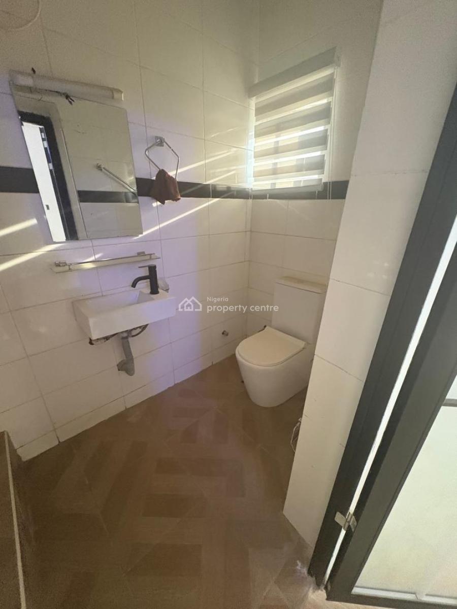 Luxury 4-bedroom Semi-detached Duplex with Bq, Mabushi, Abuja, Semi-detached Duplex for Rent